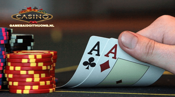 Cách chơi xì dách luôn thắng tại cổng game Rikvip